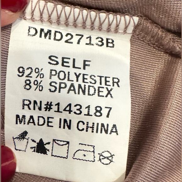 NWT Dance&Marvel Small Velvet Mauve Mini Long bell Sleeve Dress feminine evening - Picture 4 of 8